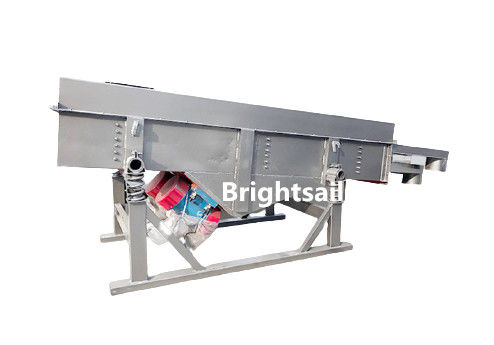 1 To 1.5m2 Effective Area Vibrating Screen Machine Fully Enclosed Structure